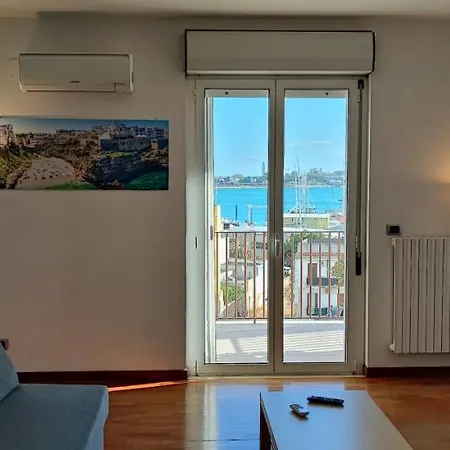 Faro Exclusive Bari